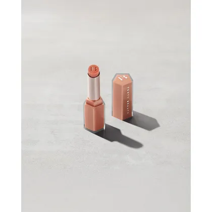 Gloss em bastão — Fenty Beauty Gloss Bomb Stix High-Shine Gloss Stick, Fenty Beauty